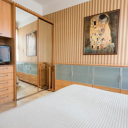 Appartamento Apartament St. Markus Cracow *